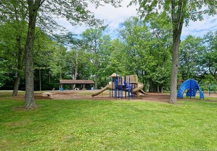 Photo of playground at Churchhill Park in Newington